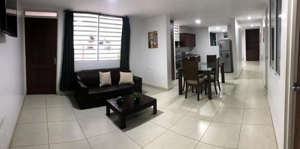 Hotel El Faro บูกา ภายนอก รูปภาพ